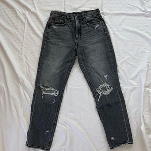 American Eagle black ripped mom jeans
